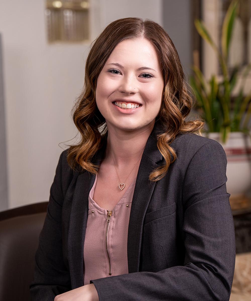 Roni | Financial Associate | Financial Planning Unlimited